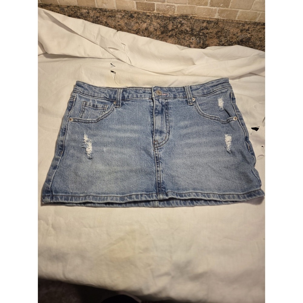 Juicy‎ Couture Light Wash Denim Moni Skirt Womens Size 7 Heart Shaped Pocket...